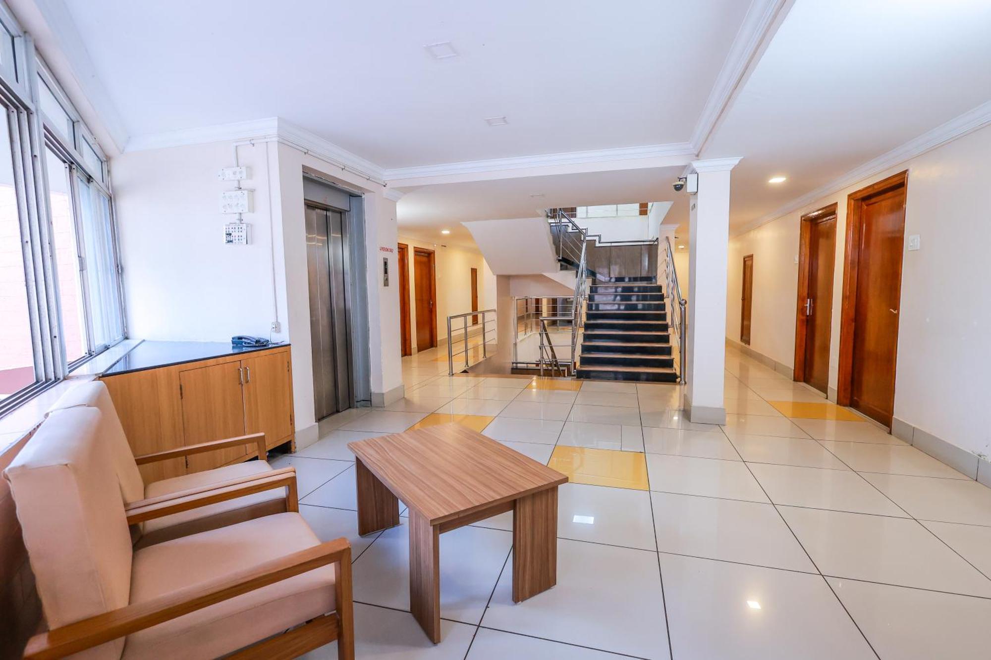Hotel Janardana Udupi Exteriör bild